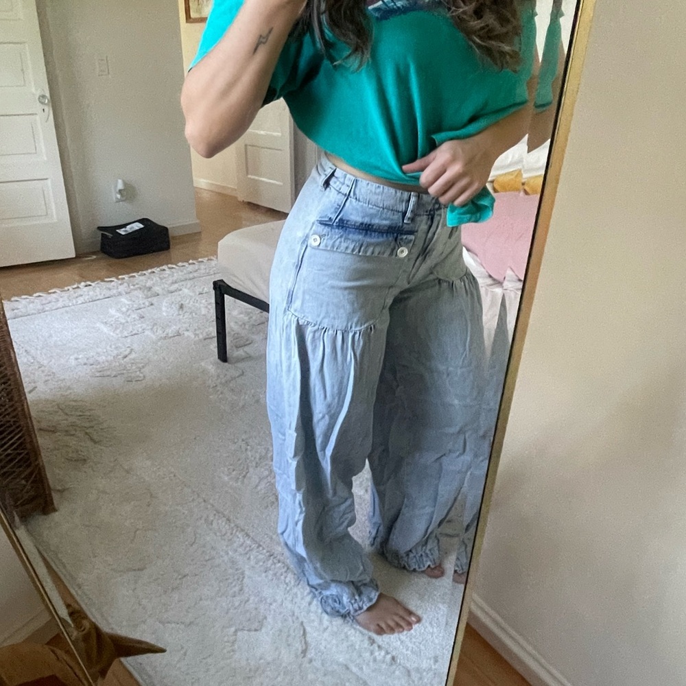 Free People Parachute Jeans - Picture 3 of 6